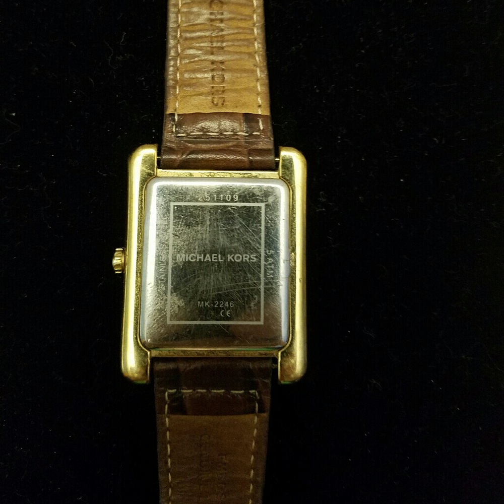 Mk Watch - image 3